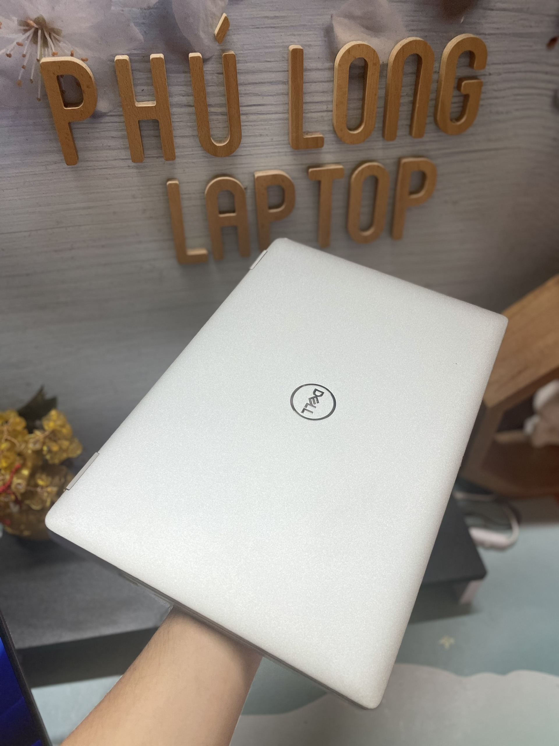 Dell Latitude 5330 – Thiết kế sang trọng, cấu hình mạnh mẽ thế hệ mới - Image 3