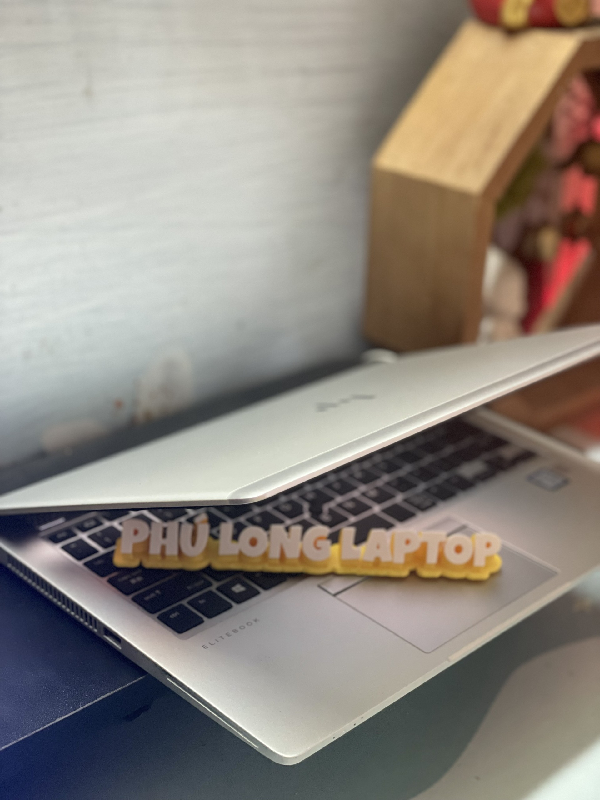HP EliteBook 830 G5 – Thiết kế thời trang, chuẩn khí chất doanh nhân! - Image 2
