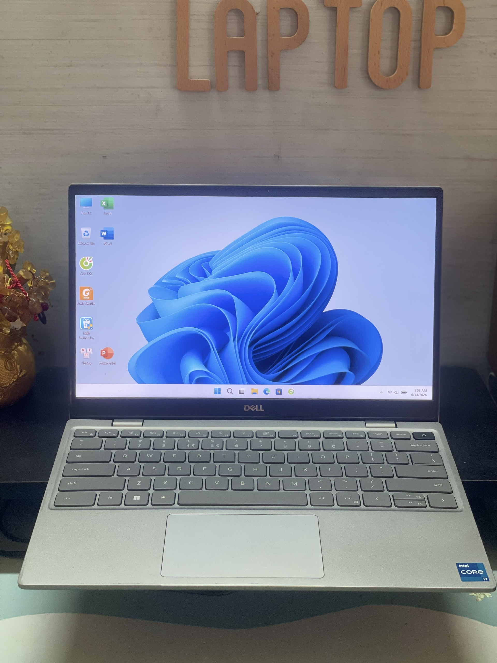 Dell Latitude 3320 – Nhỏ gọn hiện đại, hiệu năng mạnh mẽ Gen 11!