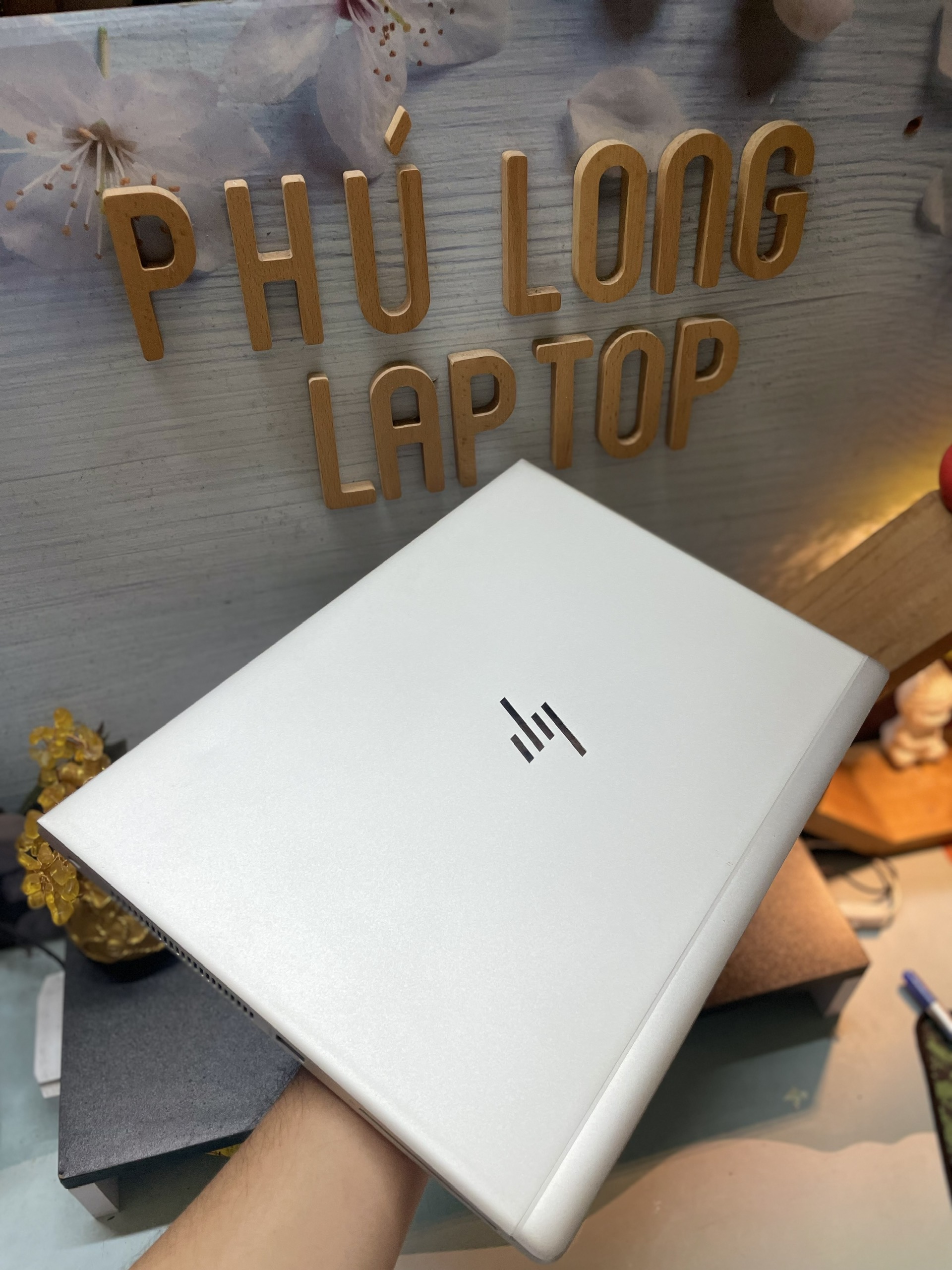 HP EliteBook 840 G6 – Mỏng nhẹ, sang trọng, bền bỉ chuẩn doanh nhân - Image 2